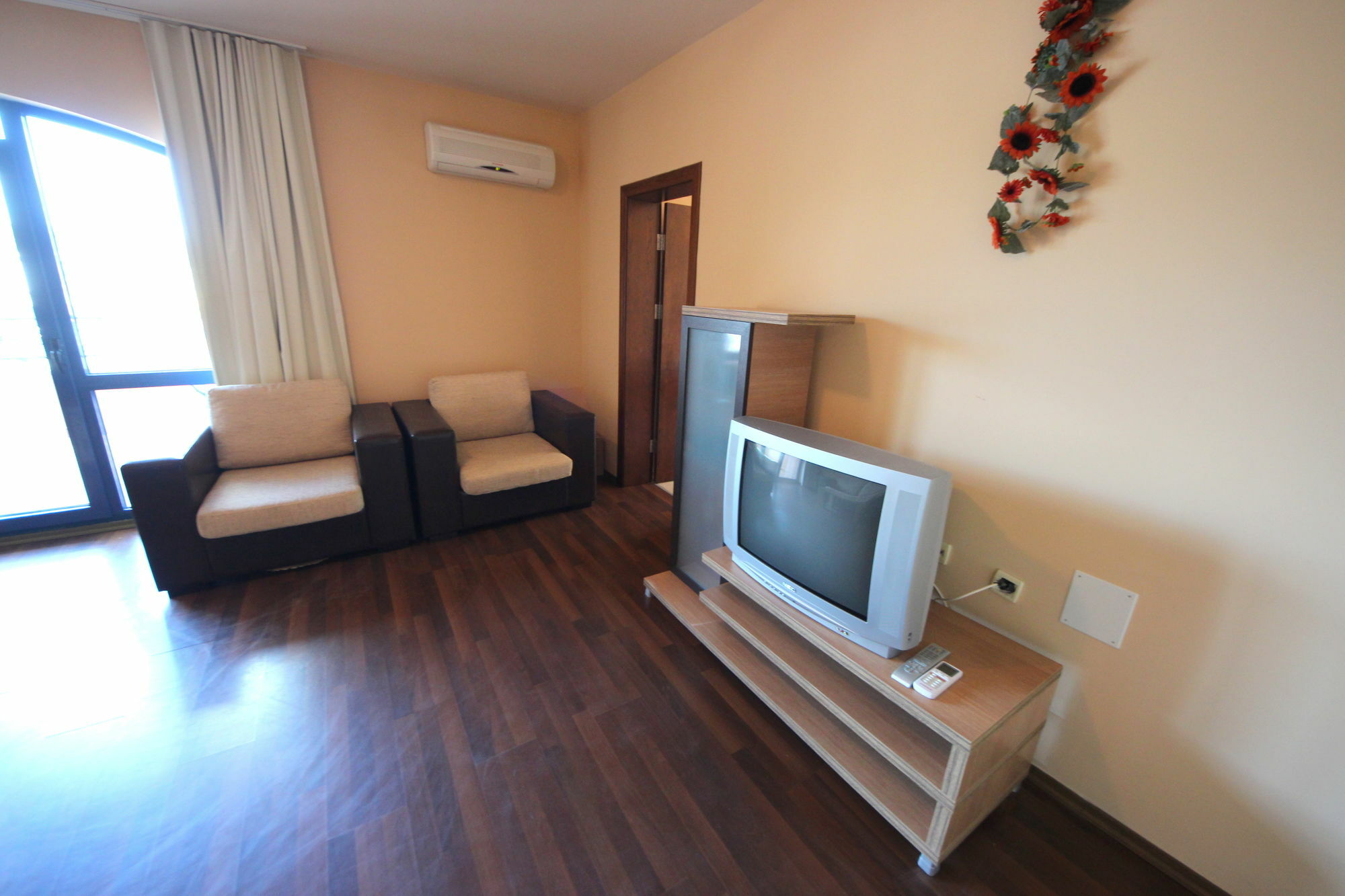 Menada Villa Bonita Apartments Sunny Beach Exterior photo